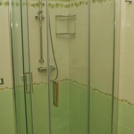 Oda ve Kahvaltı Il Borgo 4*