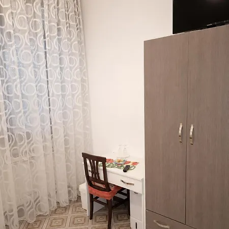 Il Borgo فندق مبيت وإفطار أَجيرولا