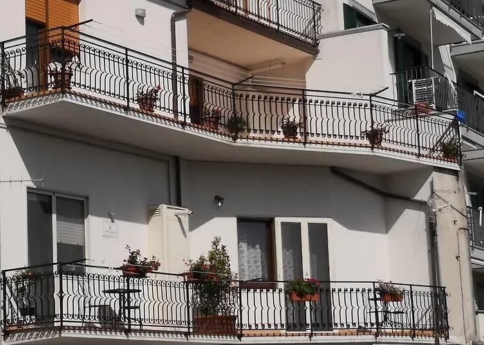 Il Borgo 4* アジェーロラ